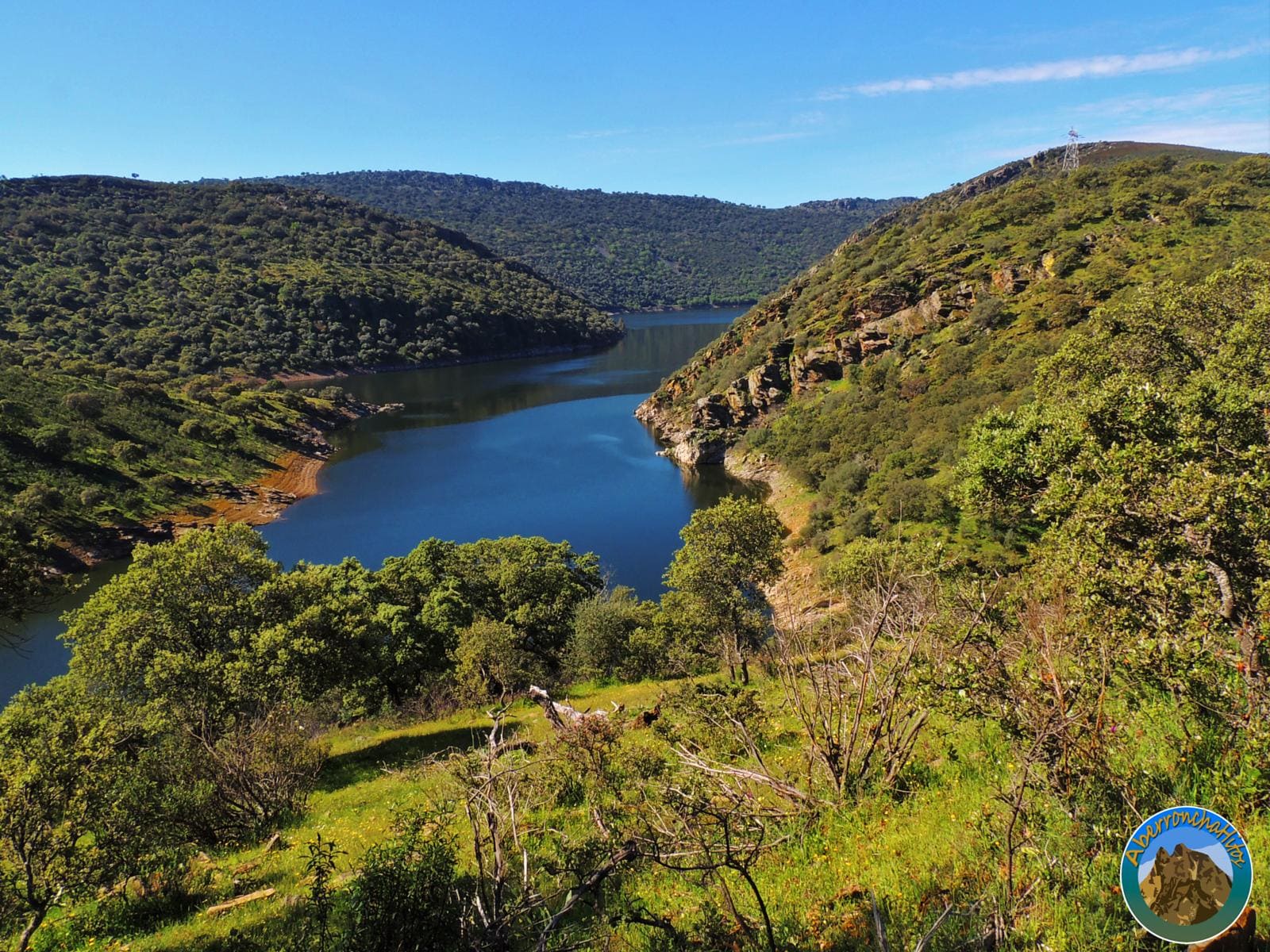 Ruta_amarilla Paisaje del río y bosque mediterráneo en la Ruta Amarilla de Monfragüe